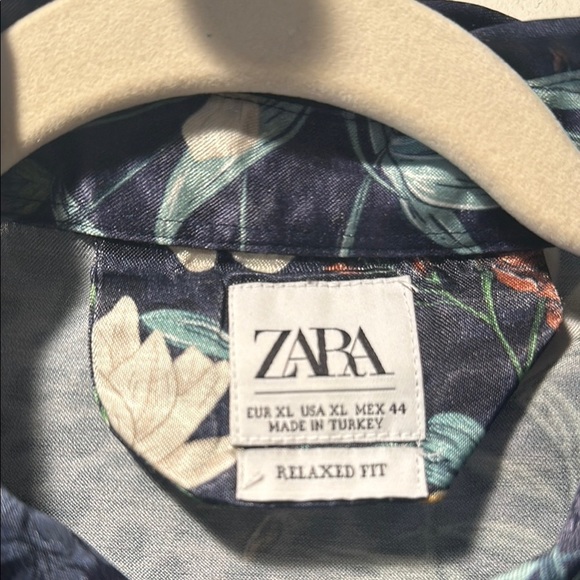 Zara Blue Casual Button Down Shirt Relaxed Fit - Picture 3 of 5